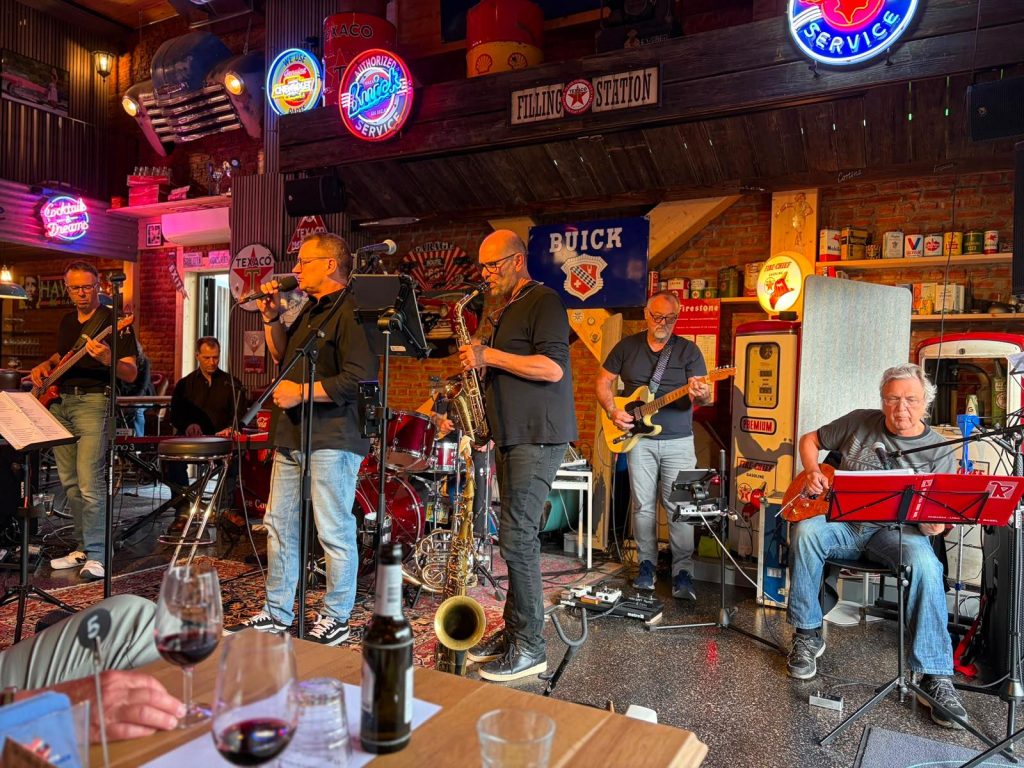 Band Anker Vintage 2026