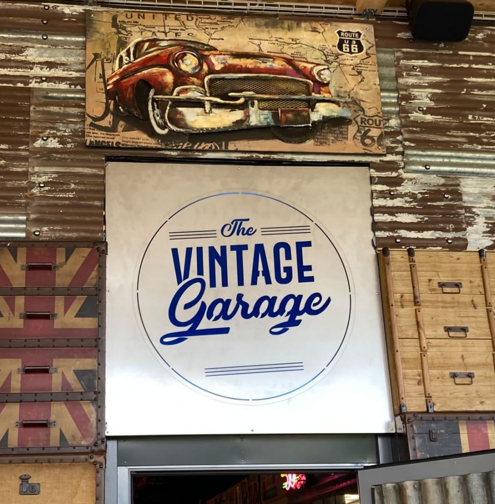 The Vintage Garage